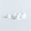 Bolas de gasa para limpieza de heridas y absorción de líquidos.